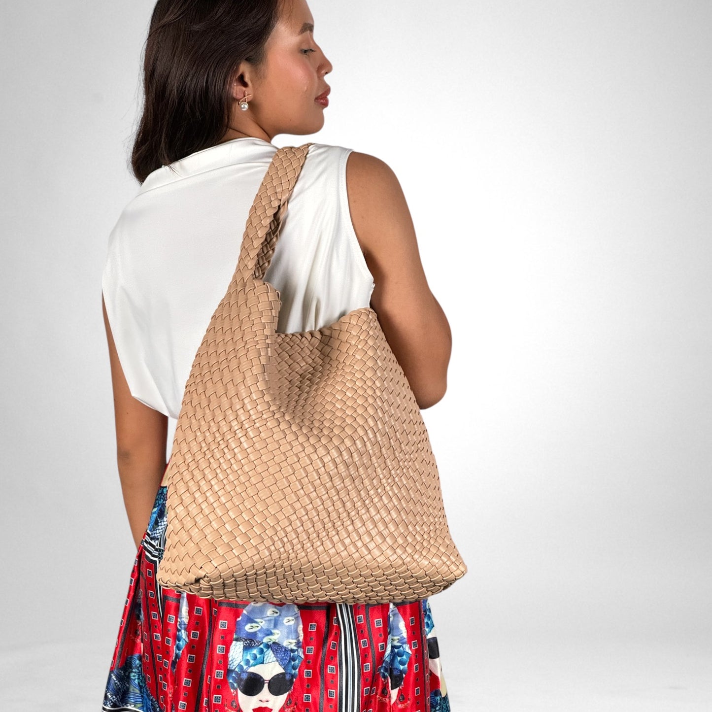 PRE-ORDER: KHAKI LARGE BINDLE BAG
