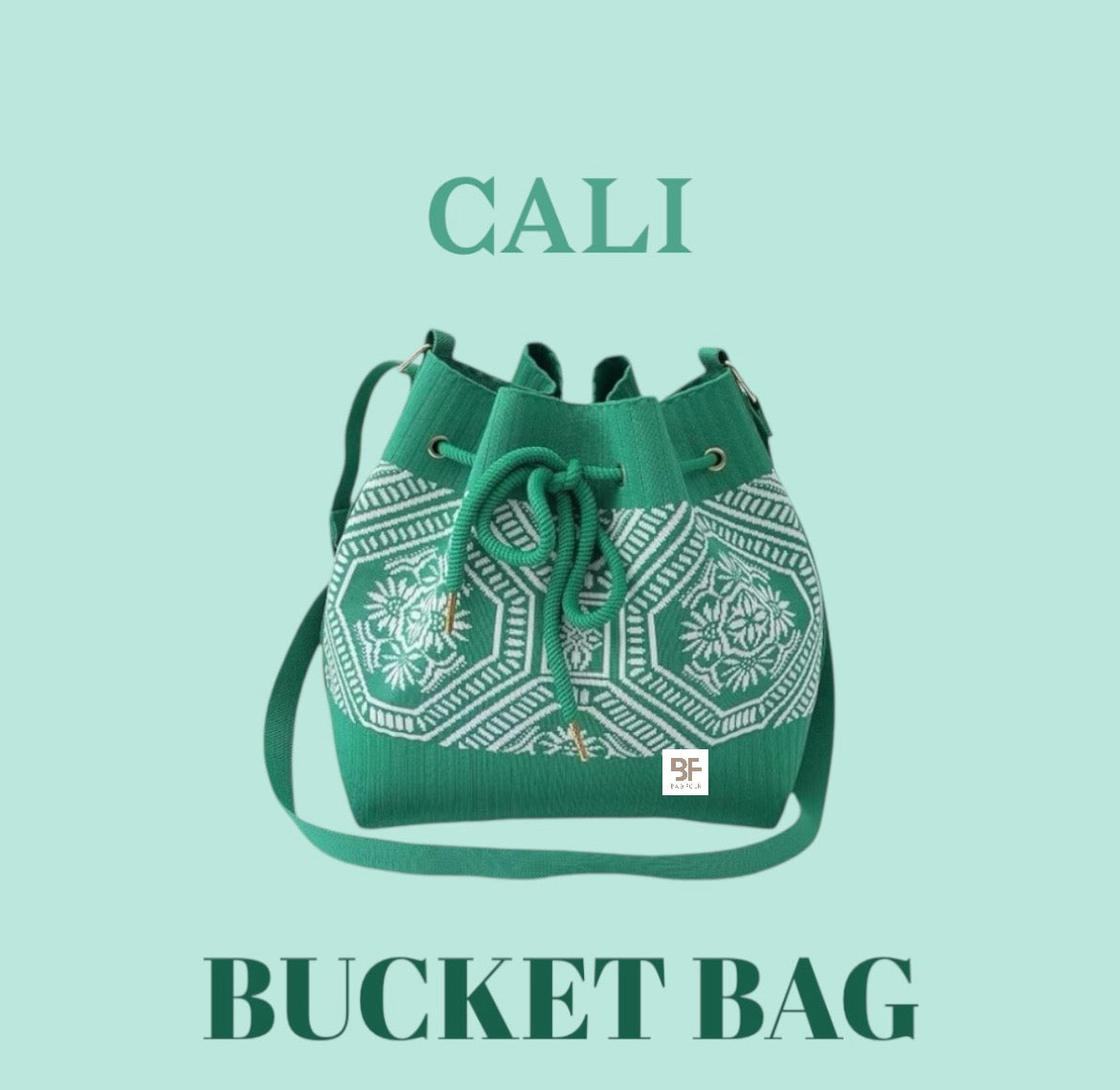 CALI BUCKET BAG