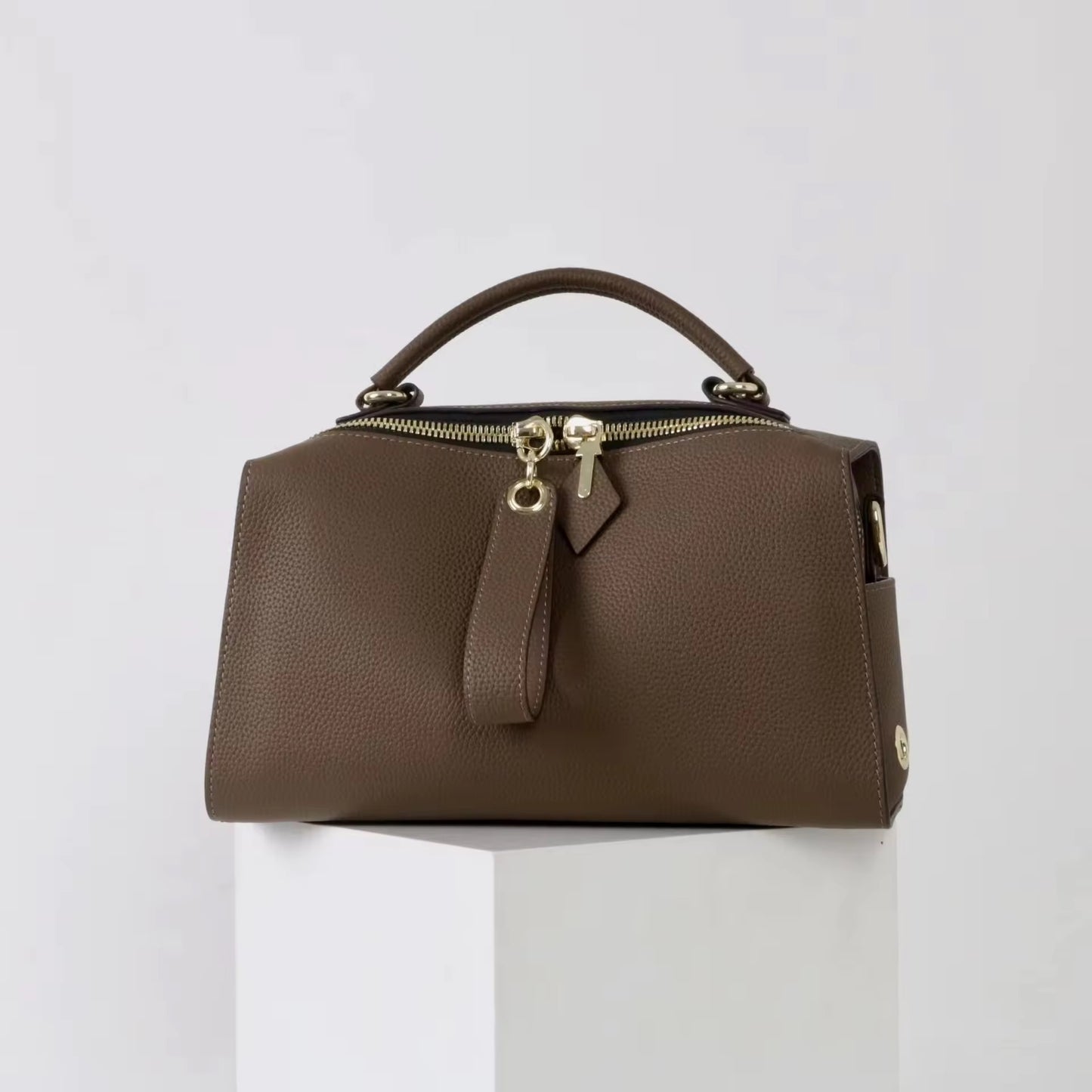 PRE-ORDER: CORA PILLOW BAG