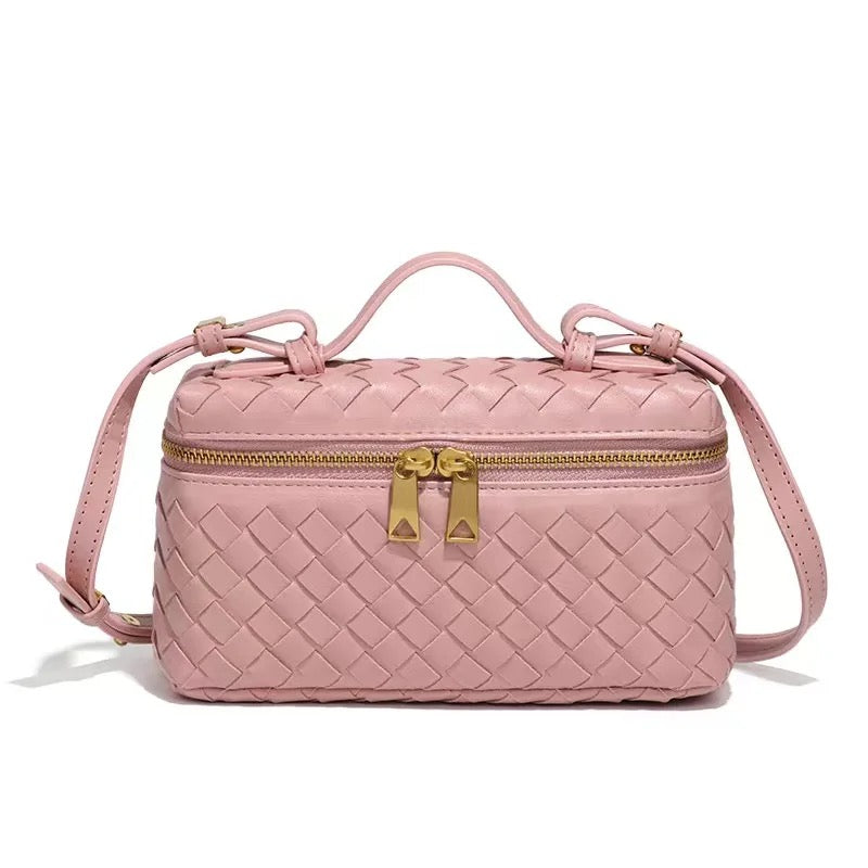 PRE-ORDER: LIGHT PINK SHERRY CAMERA BAG