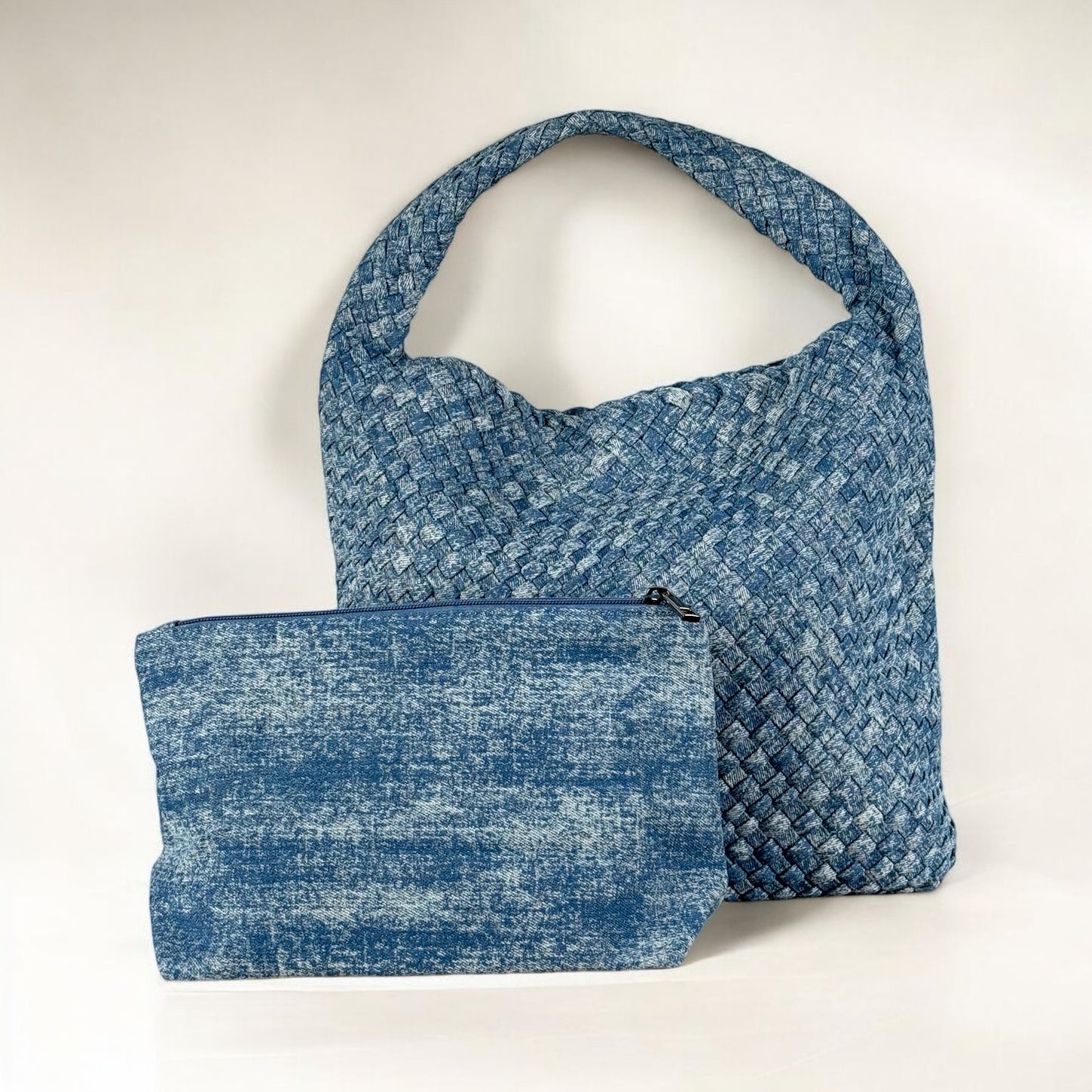 DENIM LARGE BINDLE BAG