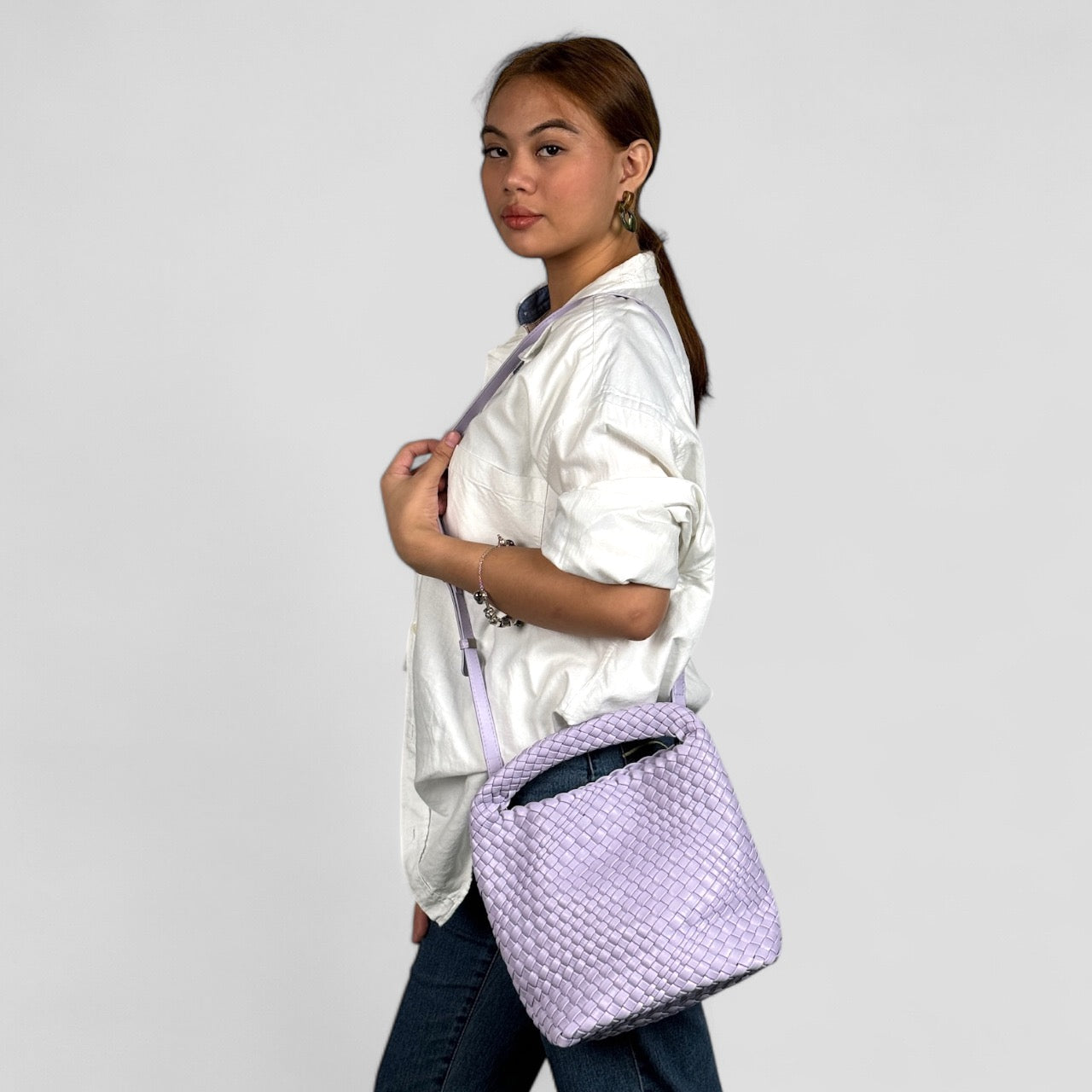 LAVENDER MIDI BINDLE BAG