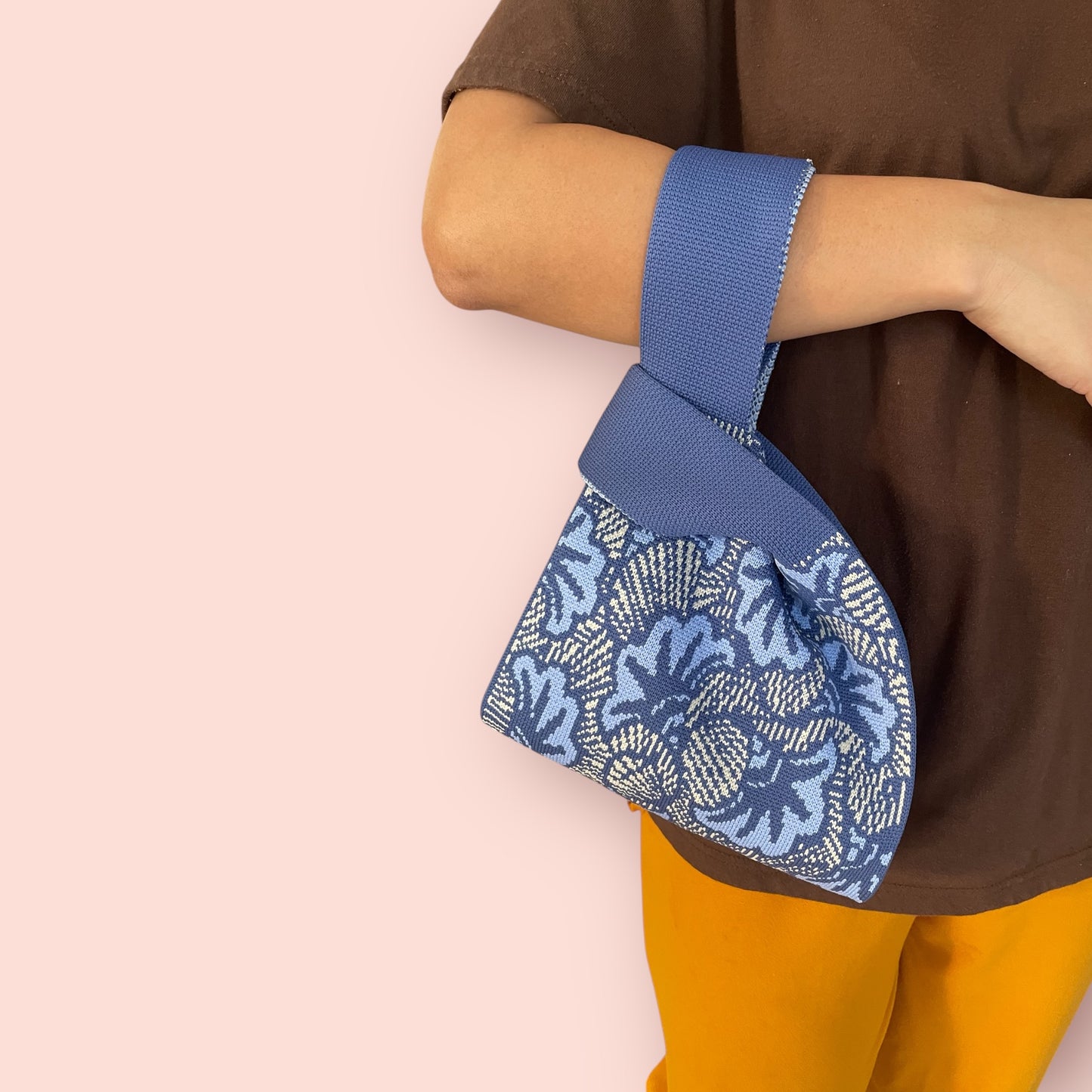 BLUE PAMAYPAY YOYO BAG