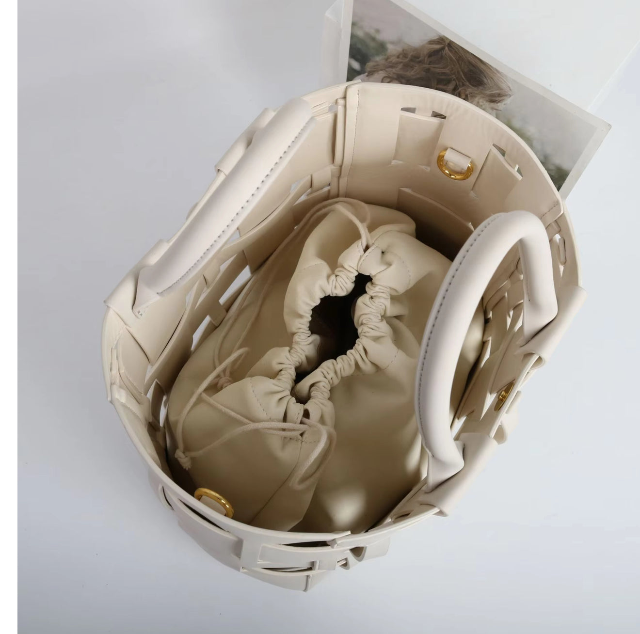 PRE-ORDER: DANIELA BUCKET BAG