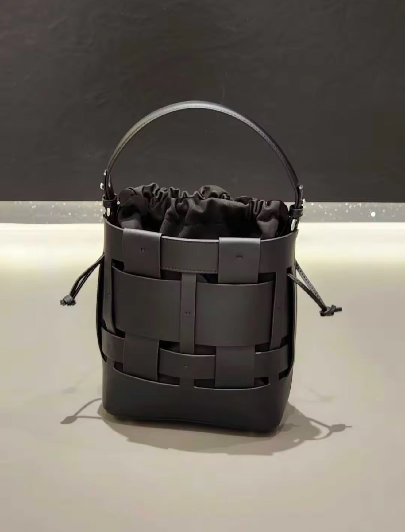 PRE-ORDER: DANIELA BUCKET BAG